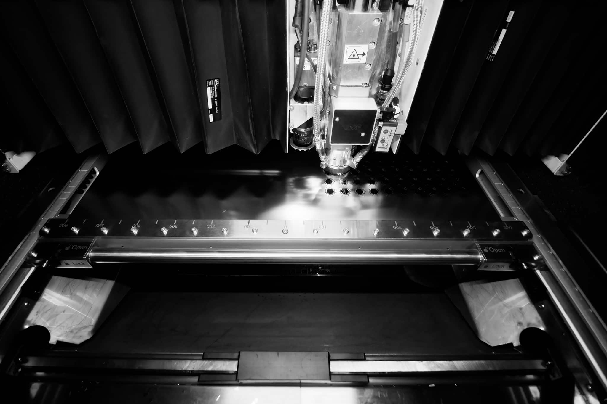 laser Machine-B-W-SML-2 laser Machine-B-W-SML-2